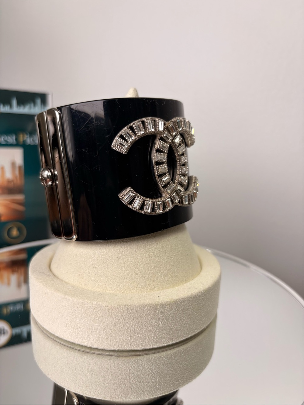 CHANEL CC Resin Bangle - Picture 4 of 7